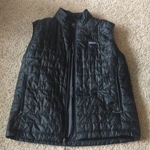Patagonia light weight vest